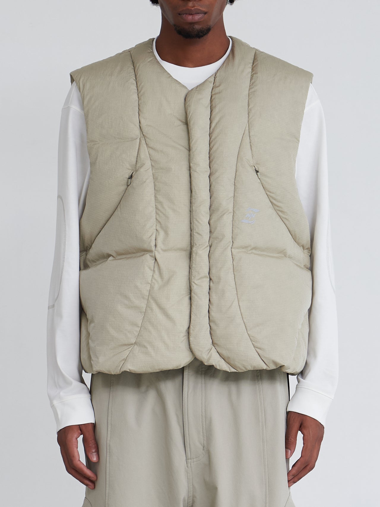 NīNEpointNīNE x LI-NING Tiles Puffer Down Vest
